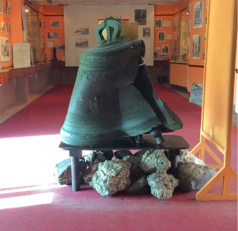 volcano tour
